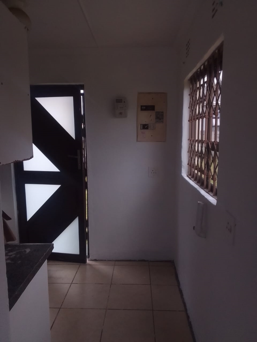 To Let 2 Bedroom Property for Rent in Haven Hills Eastern Cape